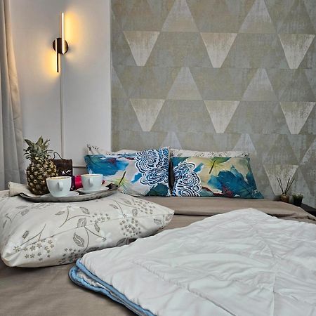 Kiwi Apart-Hotel 1Br Wi-Fi Free - Close To Old Town - Cozy Location - Shorter Or Longer Stay - R&M Boutique Bucharest Exterior photo